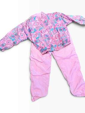 Vintage Sunterra Pink Track Suit in a Women’s Large